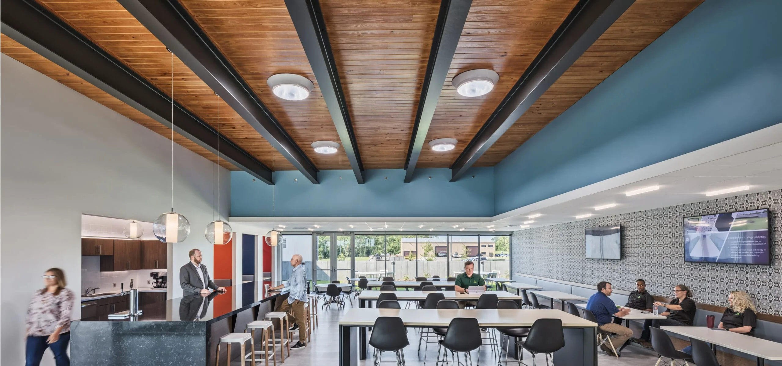 Solatube daylighting in a commercial interior